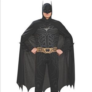 Pre-owned.  Men’s large Halloween costume.  Dark knight.